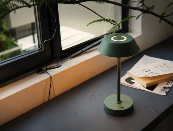 Meetu Table Lamp
