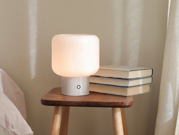 Isandra Table Lamp