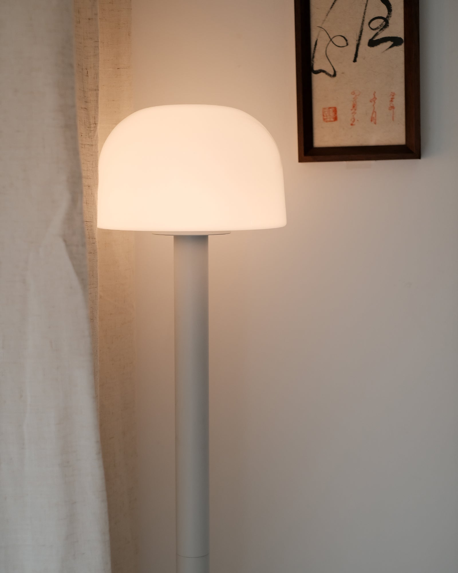 Mushroom Floor Lamp - White