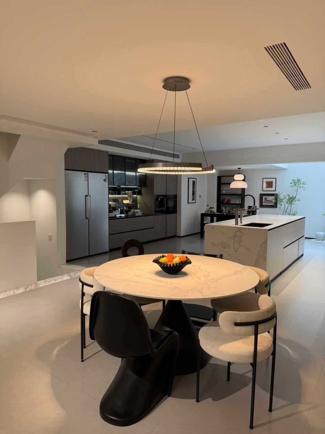 Celest & Living Room